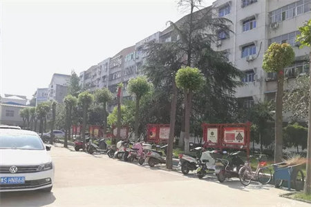 密州妇幼保健院家属院3室2厅1卫62万92m2精装修出售